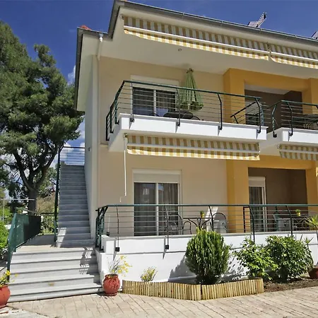 Daire Mr&mrs Paradisos